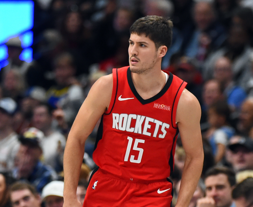 火箭111-106马刺 球员评价：4人优秀，5人及格